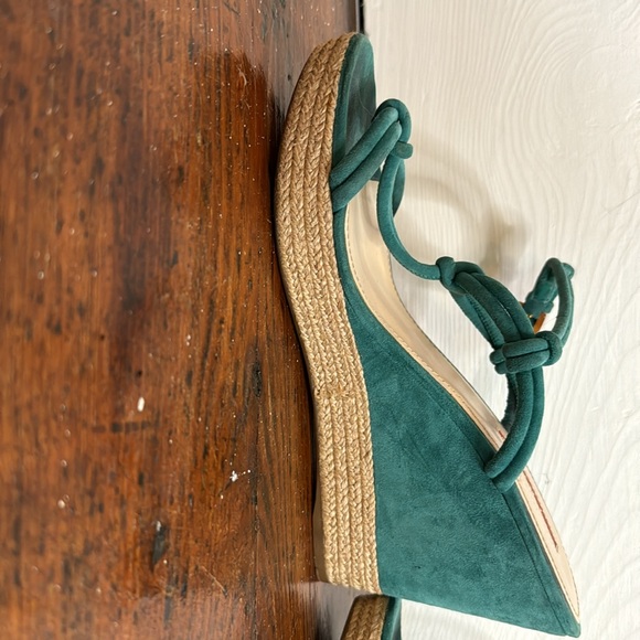 Prada turquoise suede sandals with jute base. - Picture 5 of 6